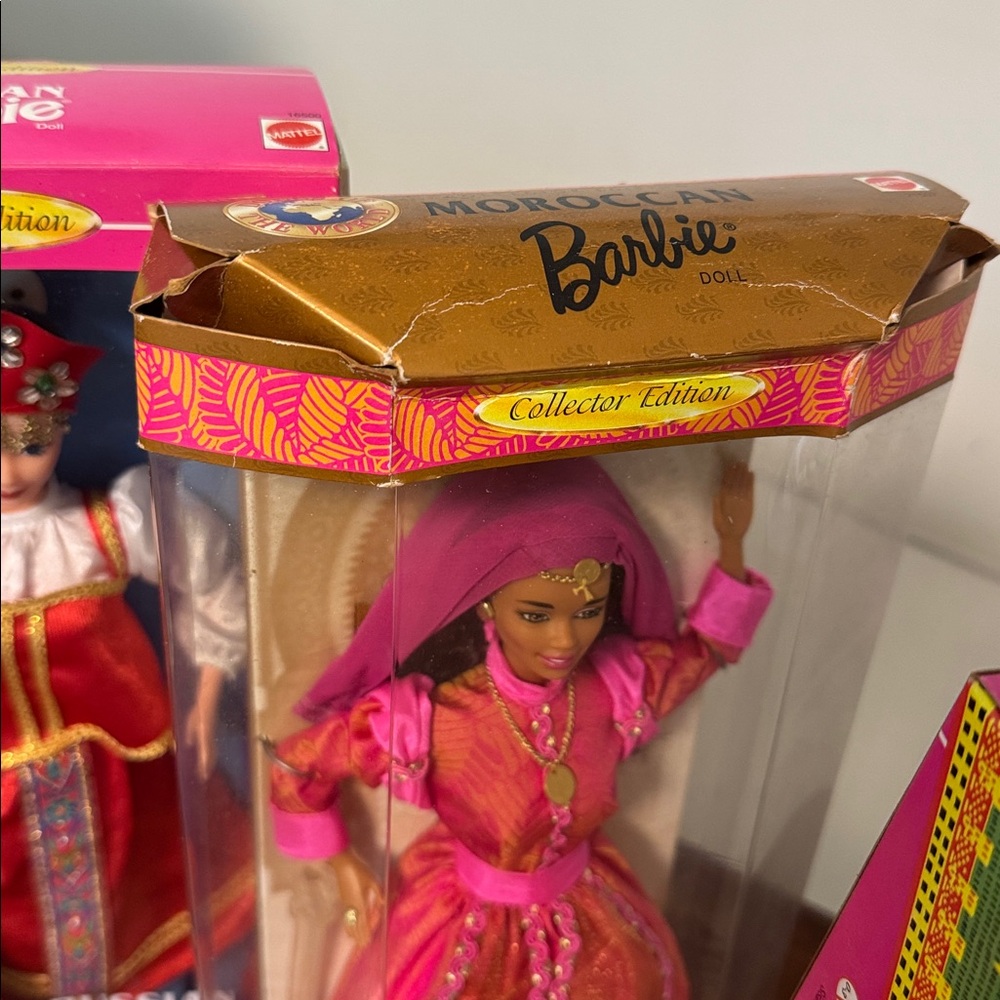 Barbie Bundle. - Picture 2 of 2